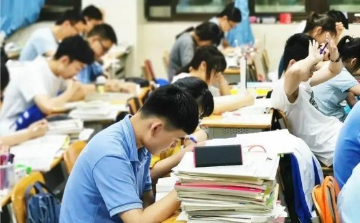 朱韬讲数学真的厉害吗？